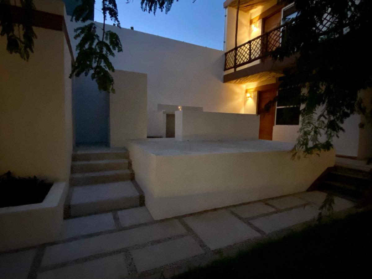 Отель Casa Cielito Lindo Косумель Экстерьер фото